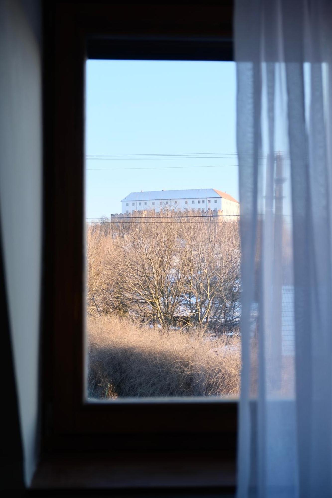 Tron Apartment Siklos