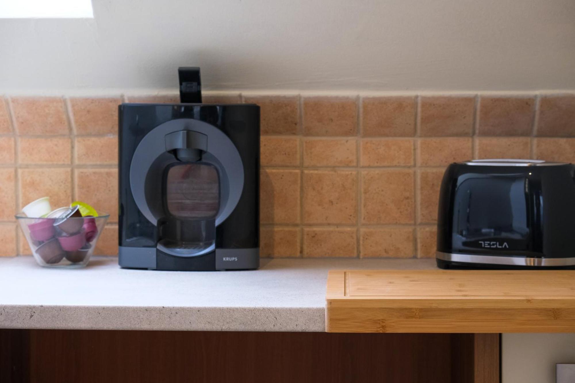 Tron Apartment Siklos